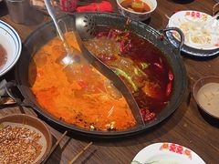 -萍姐火锅·公路夜市(武汉首店)