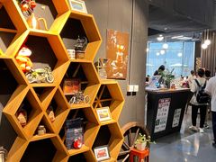 -汽车博物馆主题餐厅