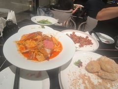 -连鹭海鲜·海肠捞饭·海胆饭(星海店)