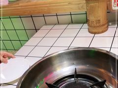 -蛙一刀·麻椒鱼火锅(金仙桥店)