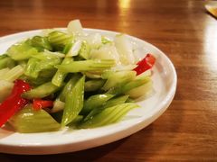 西芹百合-陈傻子餐厅(世纪都会店)