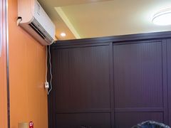 -海盗船. 龙虾烧烤. 酒馆