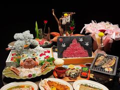 -蟹犇前•帝王蟹雪蟹(陆家嘴店)