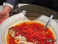 坛香剁椒蒸水库鱼头（半只）-湘上湘(正大中心总店)