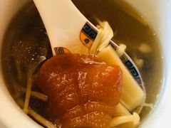 泉水竹笙菌菇汤-宁波状元楼酒店(和义路店)