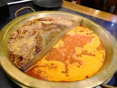 -沸炉重庆老火锅(军事博物馆店)