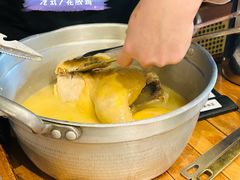 -禄婶鸡煲·打边炉