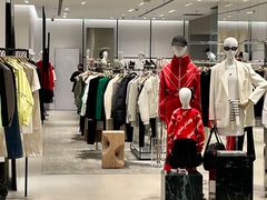 -MO&Co.(龙之梦购物公园店)