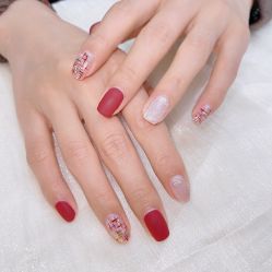 -七彩虹美甲美睫 半永久