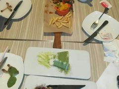 -必胜客(大坪英利店)