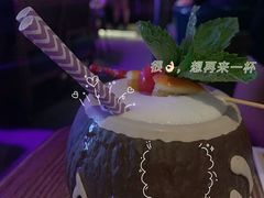椰林飘香-胡桃里音乐酒馆(环亚凯瑟琳广场店)
