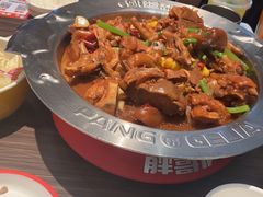 -胖哥俩肉蟹煲(济南世茂国际广场店)
