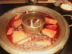 -王婆乔鲜鱼自助火锅(蜀汉路店)
