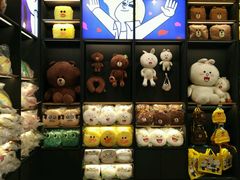 -LINE FRIENDS Garosu-gil Flagship Store