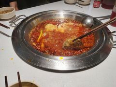 -老房老舍重庆火锅(假日城市店)