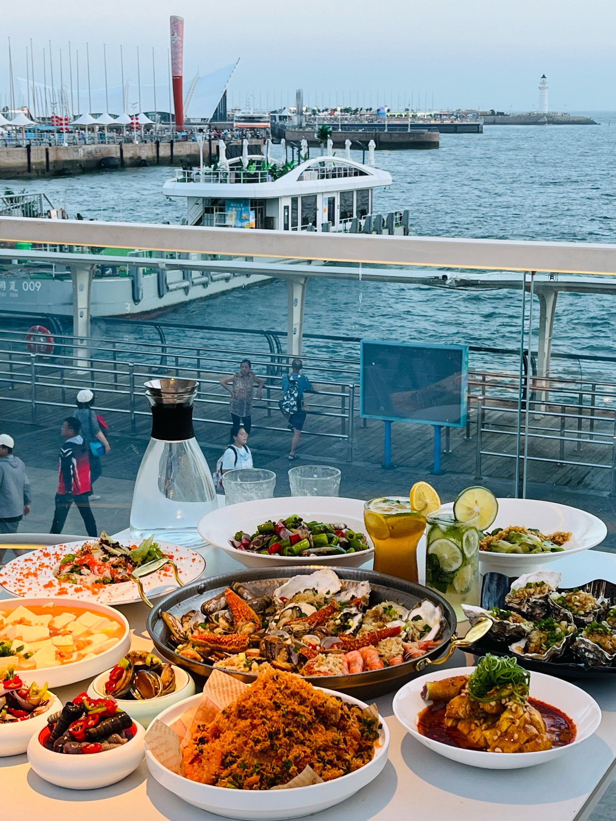 面朝大海,沐浴夕阳,海鲜就要这样吃‼️