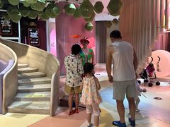 -水桶王国主题餐厅·聚会·生日派对·亲子活动·家庭套餐(亚龙湾希尔顿店)