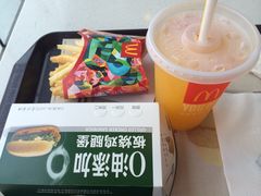 -麦当劳(世贸店)