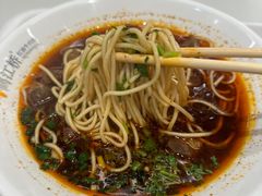 -鹤江桥·红油牛肉粉(SKP店)