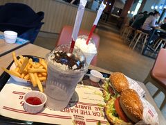 -The Habit Burger Grill 哈比特汉堡(复兴soho店)