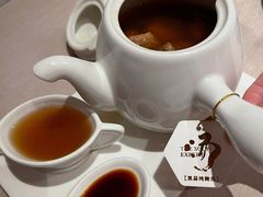 黑蒜炖鲍鱼-尚一汤·粤菜海鲜(环球港店)