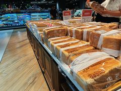 -永辉超市(嘉定宝龙广场店)