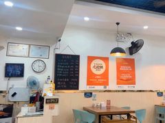 -老何家后安粉·糟粕醋海鲜火锅(三亚湾椰梦长廊店)