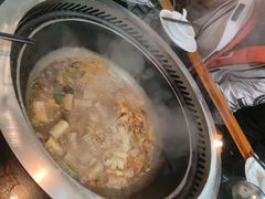 -三里屯土灶炖公鸡地锅鸡(江东店)