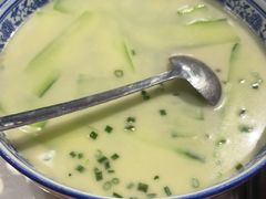 -牟记江湖重庆地标特色菜鱼蛋海鲜羊蝎子(巴南区黑金冠十多年好店)