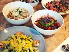 生三文鱼拌饭-Moka Bros 摩卡站(西单大悦城店)