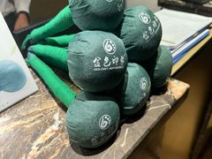 -金色印象·4K影院式足体养生(杨家坪西郊店)