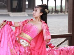 -九月鹰飞汉服摄影工作室