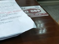 桌子手感超级好哈哈哈-沈阳师范大学-图书馆