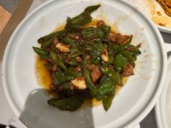 -关东小磨东北菜(漕河泾印象城店)