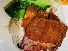 乳猪三宝饭-香港新发烧腊茶餐厅(书城店)