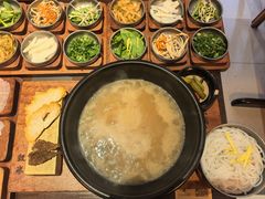 -银米·云南传统过桥米线(双廊黑金冠店)