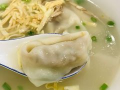 香菇鲜肉馄饨-不二心包子铺(二七广场店)