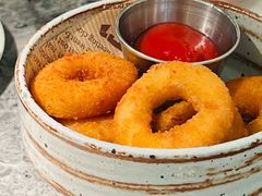 -芭莉与彩虹西餐厅(成都合生汇店)