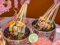 -黄记煌三汁焖锅(新佳丽江汉路店)