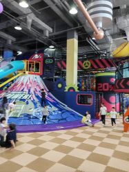 -欧酷世界动力星球(王府井奥莱UP TOWN店)