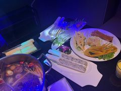 -唯爱KTV聚会餐厅(仙林东城汇店)