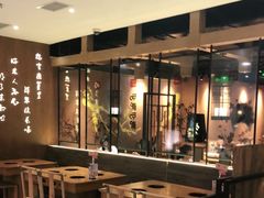 -呷哺呷哺(万达新世界店)