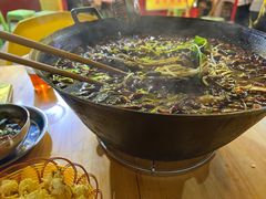 -鸿顺老铁锅美蛙鱼府(解放碑店)