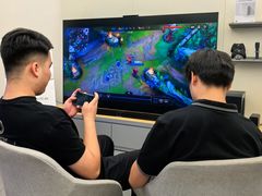 -华为授权体验店(华强北电子广场)