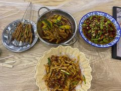 -江城燕子大排档(江汉路步行街店)