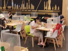 -德克士(虹桥火车站店)