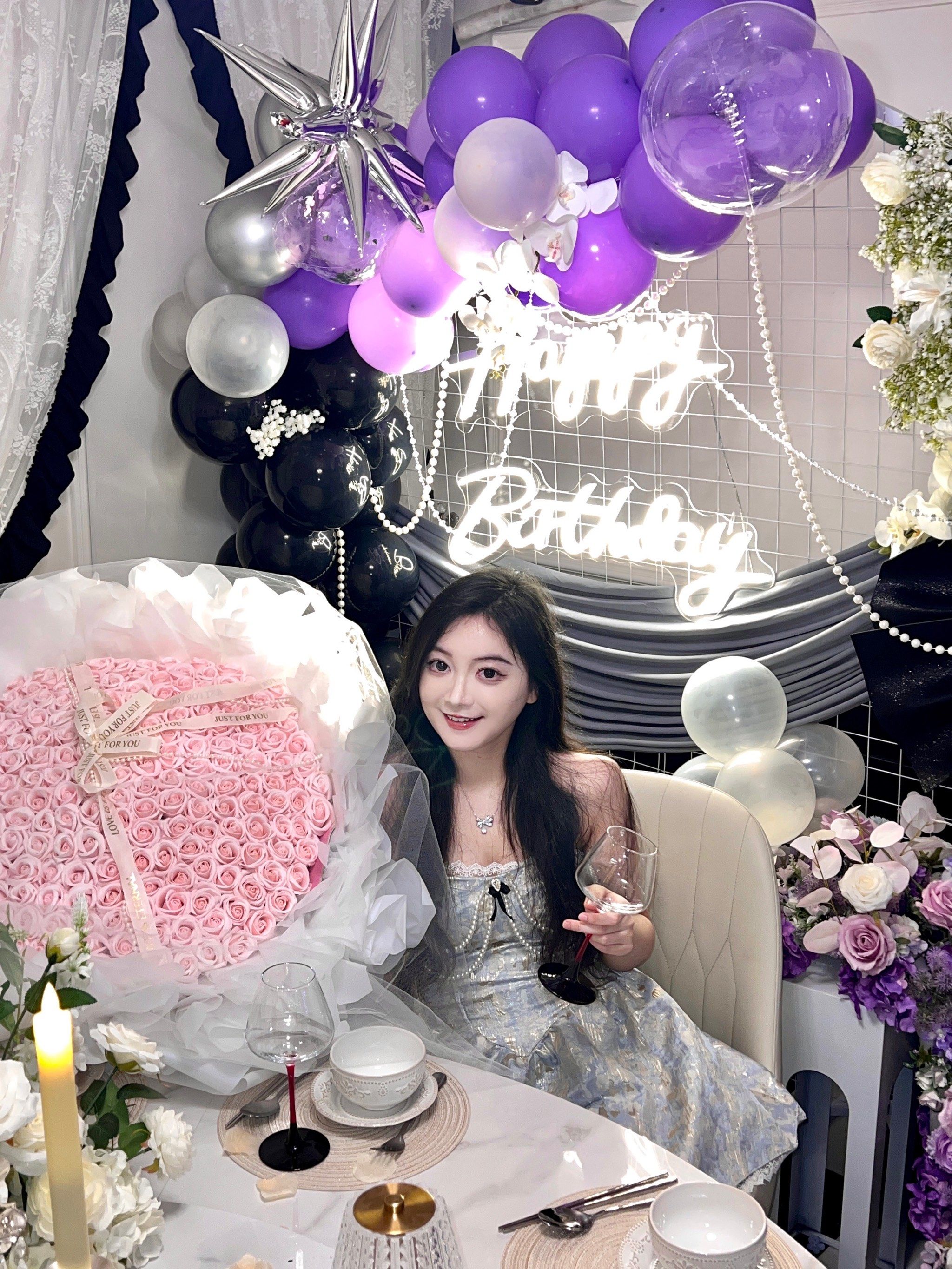 敢信吗6315人均100 的西餐还93布置场景
就在五羊邨这家
