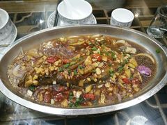 -临街徽菜馆·正宗黄山味