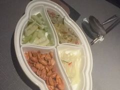 -左庭右院鲜牛肉火锅黑金店(陆家嘴中心店)