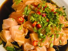 捞汁三文鱼-小郭私房菜·海肠捞饭店(学士街店)